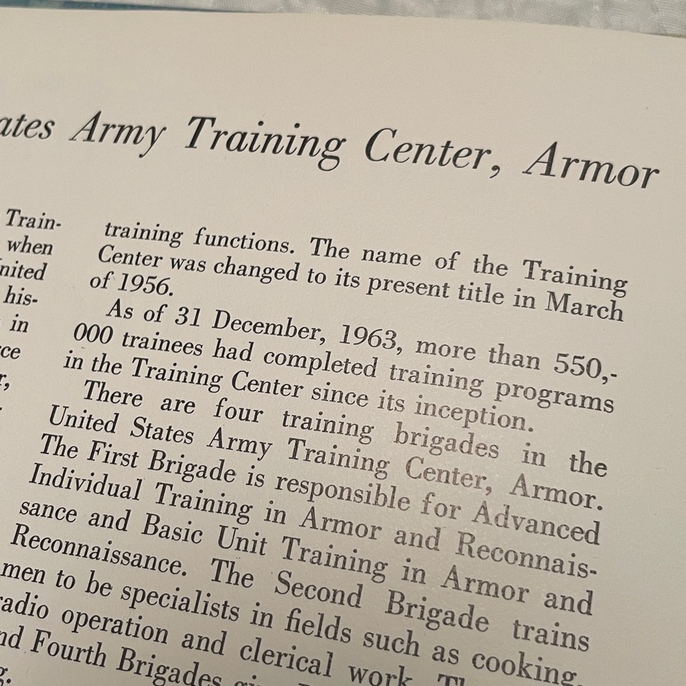U.S. ARMY Training Center Armor Book Fort Knox, KY  1960’s Vintage Hardcover - Picture 13 of 14